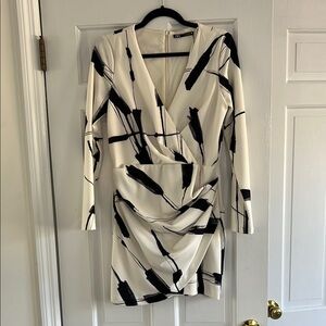 NWT Fun White and Black Party Dress